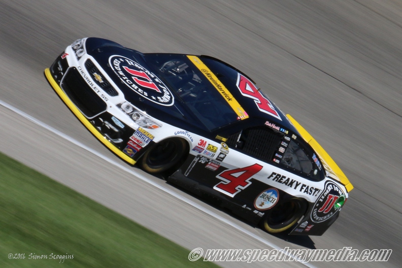 Chase Contenders_Kevin Harvick_1256.jpg