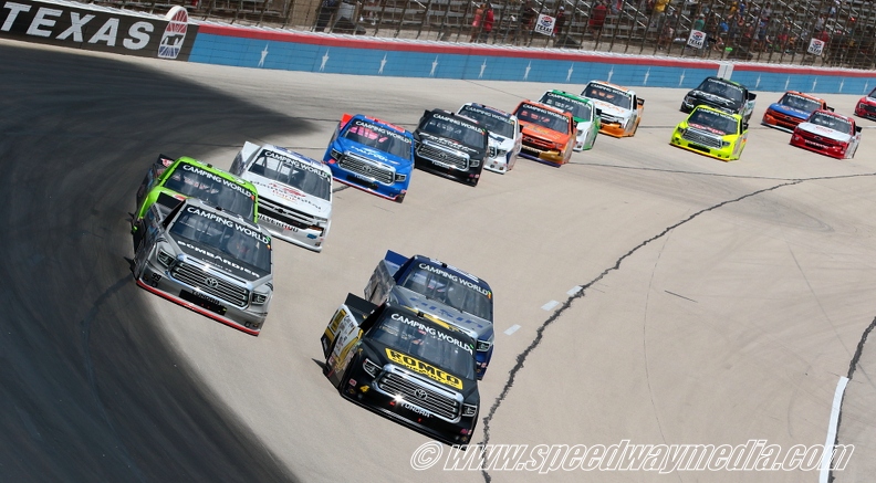 Camping World Truck - SpeedyCash.com 220 - Texas - photo by Ron Olds - sm5